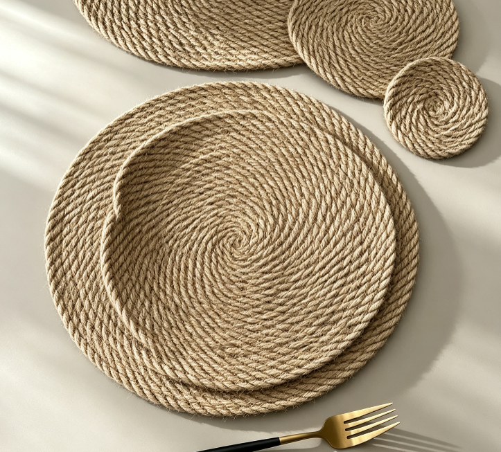 Japanese Natural Linen Cotton Woven Placemats, Eco Heat Resistant Table Mats, Round Anti-Scald Plate Bowl Coaster Set for Home Dining Table Core Product Advantages